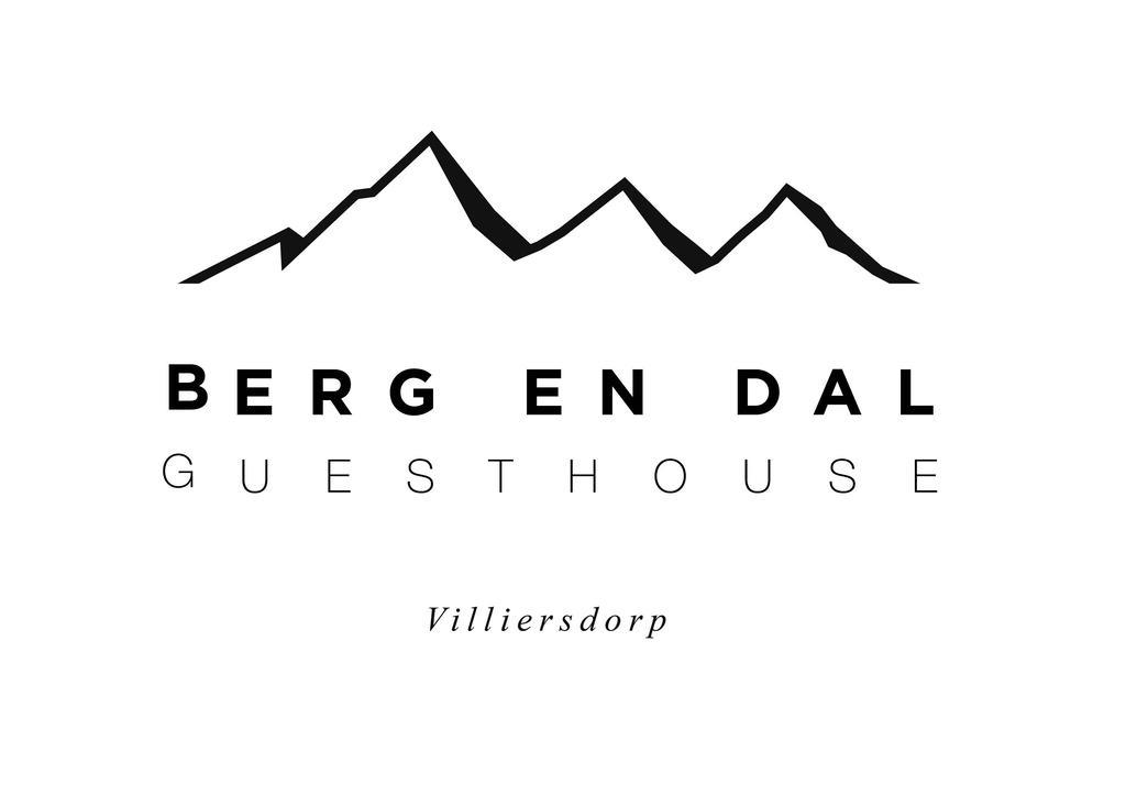 Berg En Dal Guesthouse Villiersdorp Esterno foto